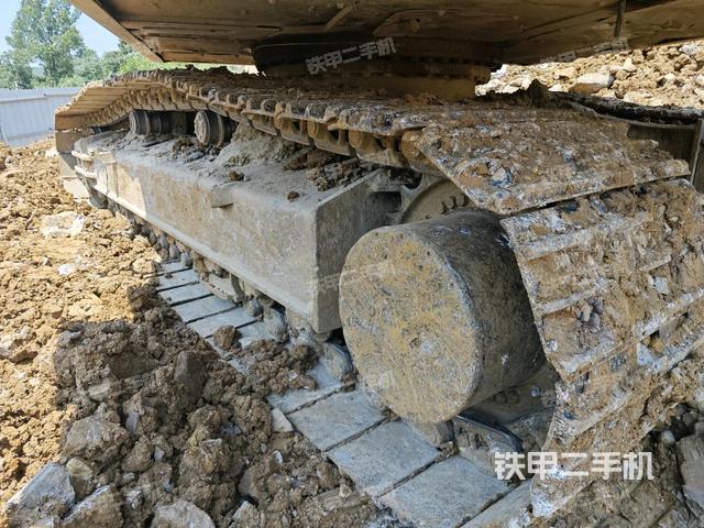 右側(cè)履帶整體（行走機構(gòu)）