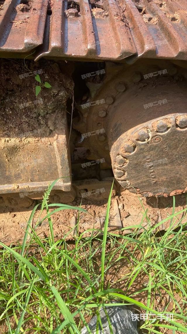 左驱动轮（行走机构）