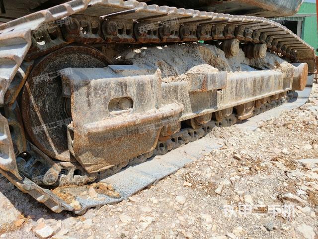 单侧履带整体（整机外观）