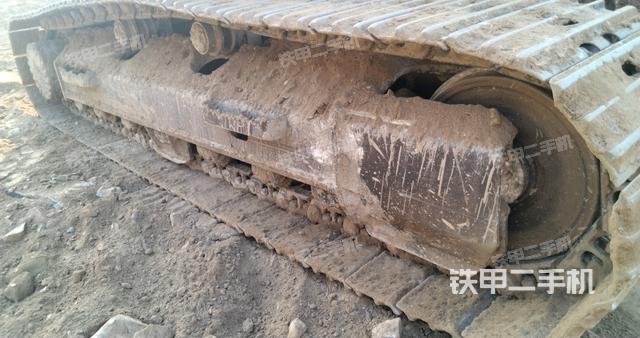 单侧履带整体（整机外观）