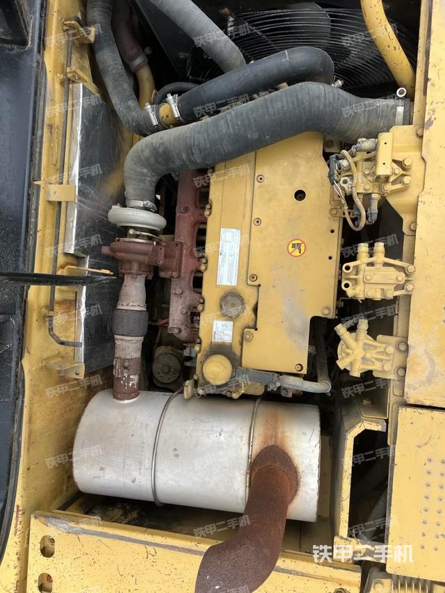 发动机整体俯视（整机外观）