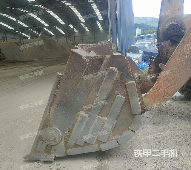 工作装置整体（整机外观及大件）