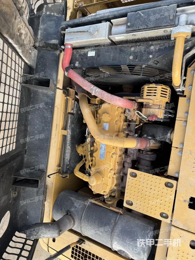 发动机整体俯视（整机外观）