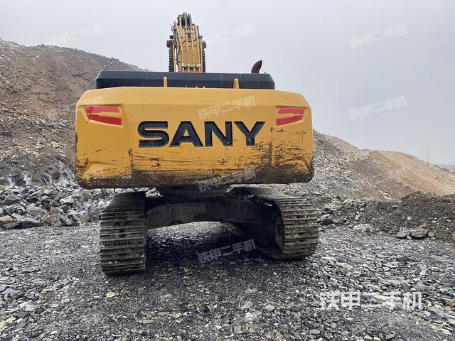 右后45(整机外观) 右后45(整机外观)