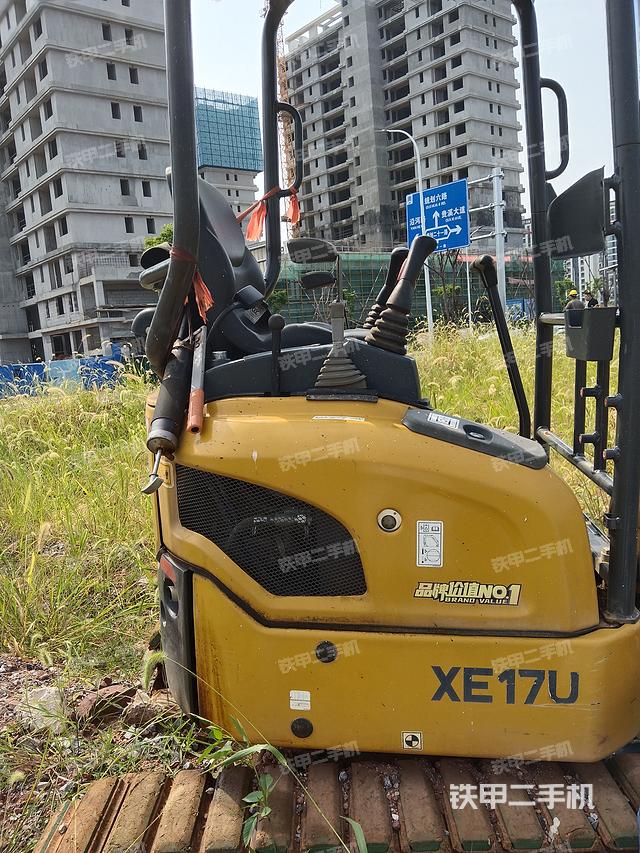 发动机整体俯视（整机外观）