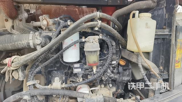 发动机整体俯视(整机外观) 发动机整体俯视(整机外观)