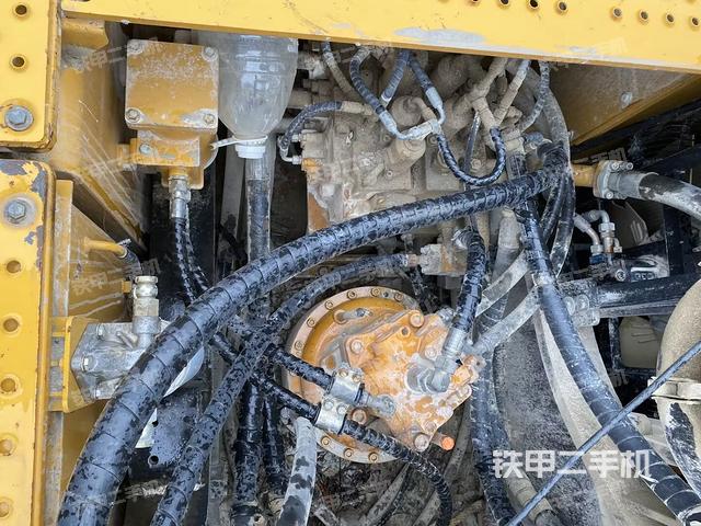 回转马达(上车部件) 回转马达(上车部件)