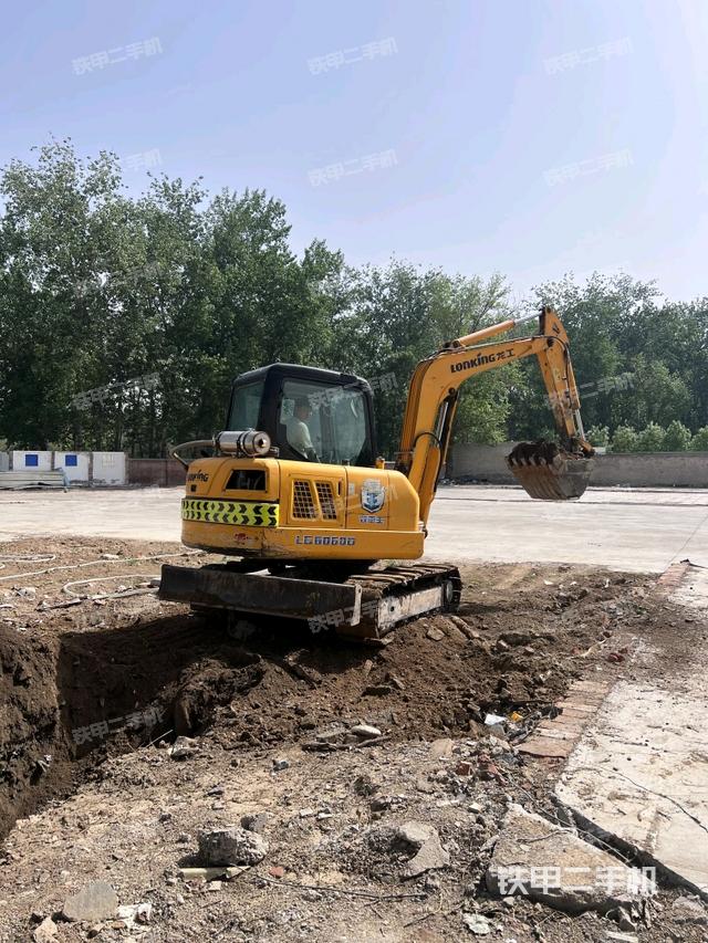 整机右后45°（整机外观）