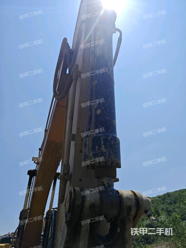 小臂整體右前（工作和回轉(zhuǎn)裝置）