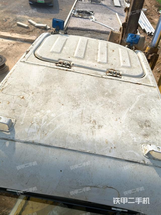 发动机室（上车部件）