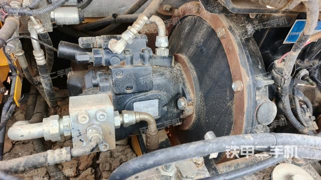 液壓泵室（大件艙室）