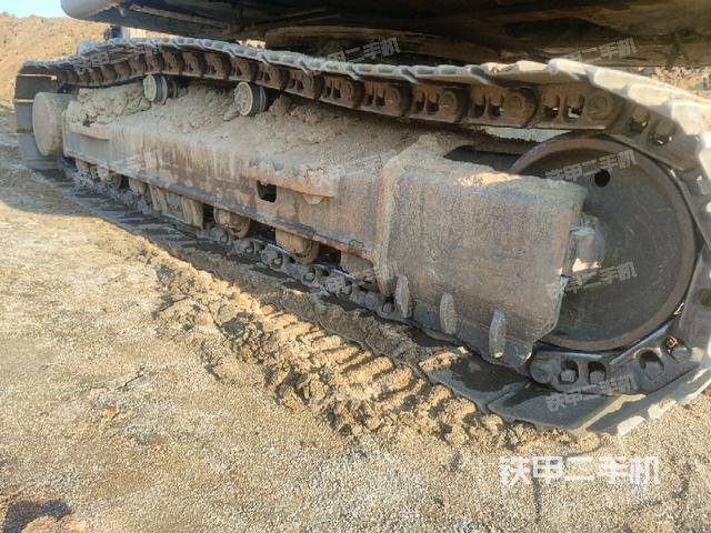 单侧履带整体（整机外观）