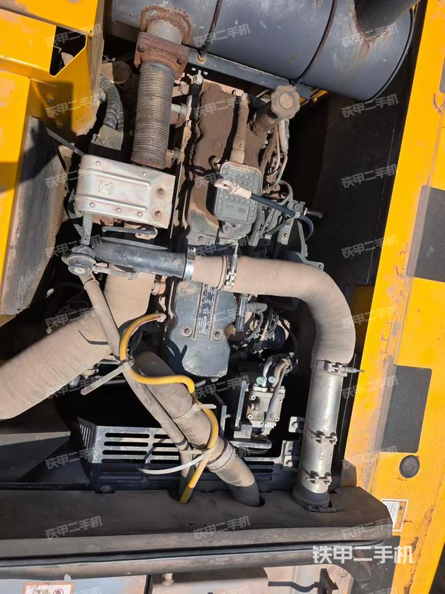 发动机整体俯视（整机外观）