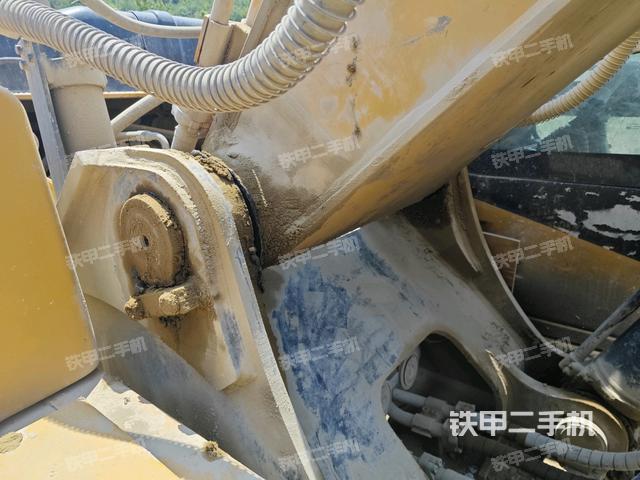 大臂根部?斜視（工作和回轉(zhuǎn)裝置）