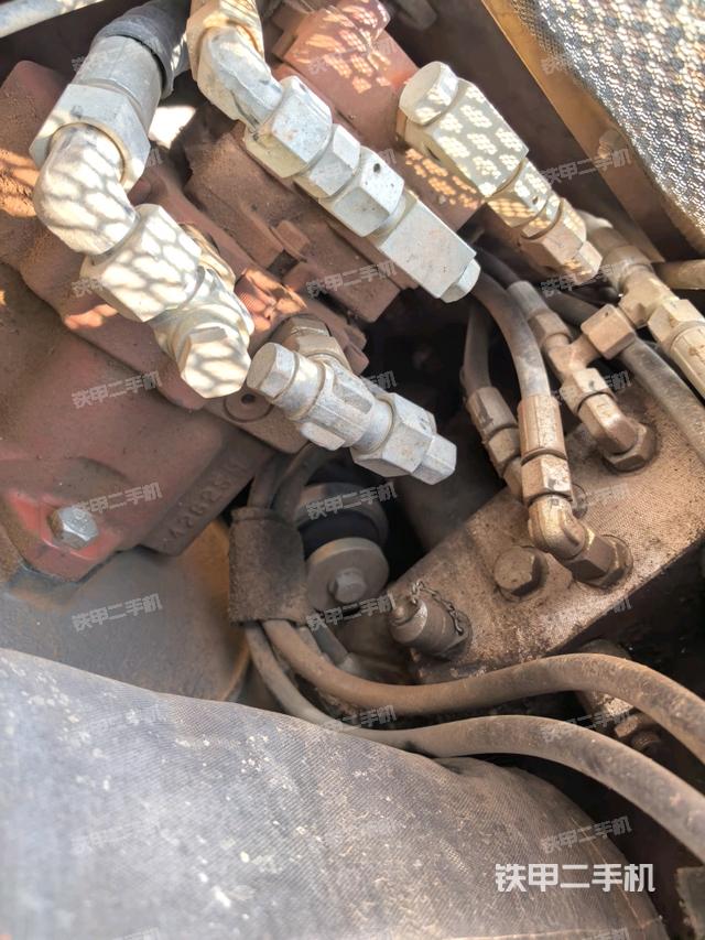 液壓泵室（大件艙室）