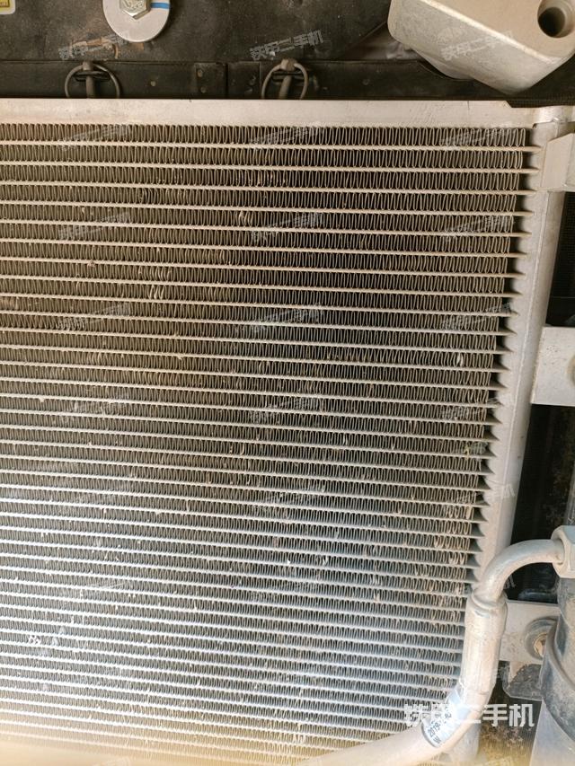散熱器室(大件艙室) 散熱器室(大件艙室)