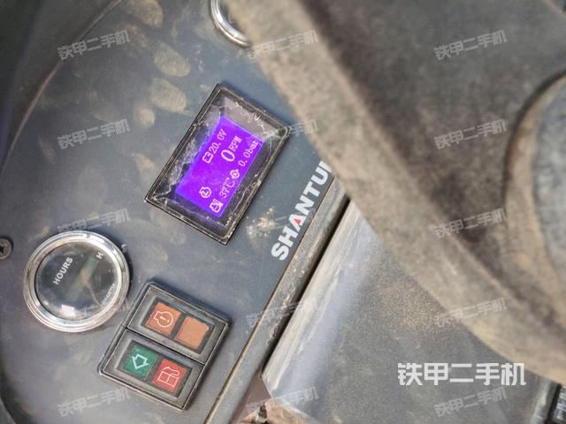 小時(shí)表（壓路機(jī)駕駛室）