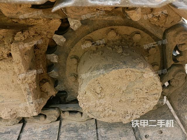 左驅(qū)動(dòng)輪(行走機(jī)構(gòu)) 左驅(qū)動(dòng)輪(行走機(jī)構(gòu))