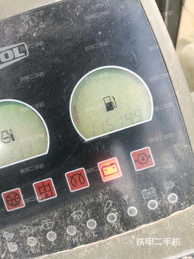 显示屏 （驾驶室部分）