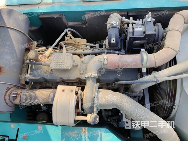 發(fā)動機整體俯視（整機外觀）