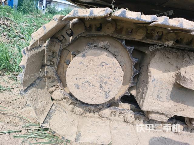 左驱动轮（行走机构）