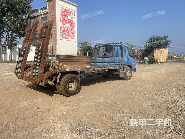 整机左侧（设备外观及核心部件）