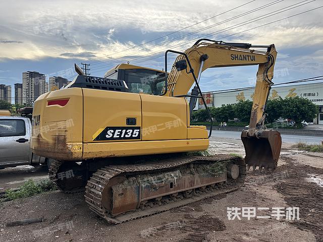 整機右后45°（整機外觀）