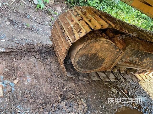 右侧行走马达盖板（行走机构）