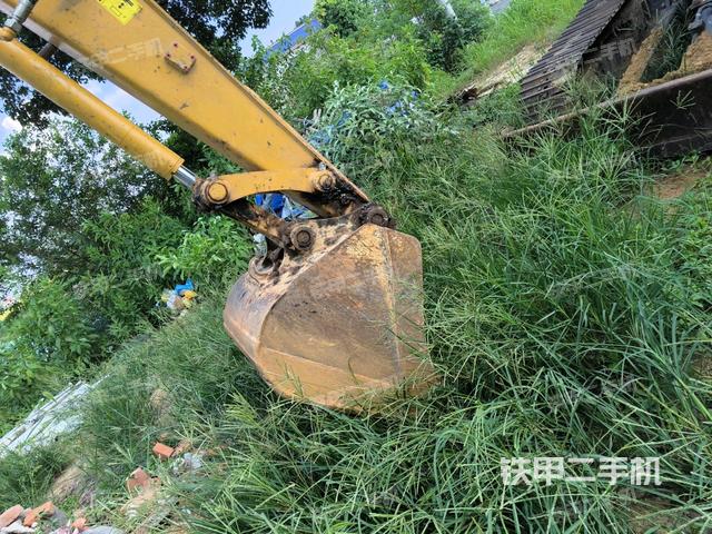 大臂整体 右侧（工作和回转装置）