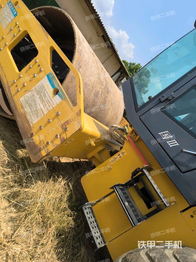 桥\驱动（压路机前后车架）