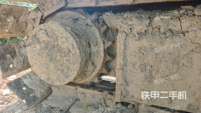 左驅(qū)動(dòng)輪(行走機(jī)構(gòu)) 左驅(qū)動(dòng)輪(行走機(jī)構(gòu))