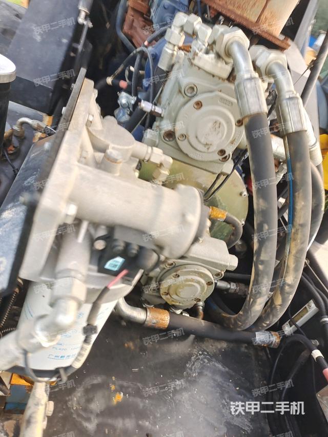 风扇及皮带（压路机发动机舱）