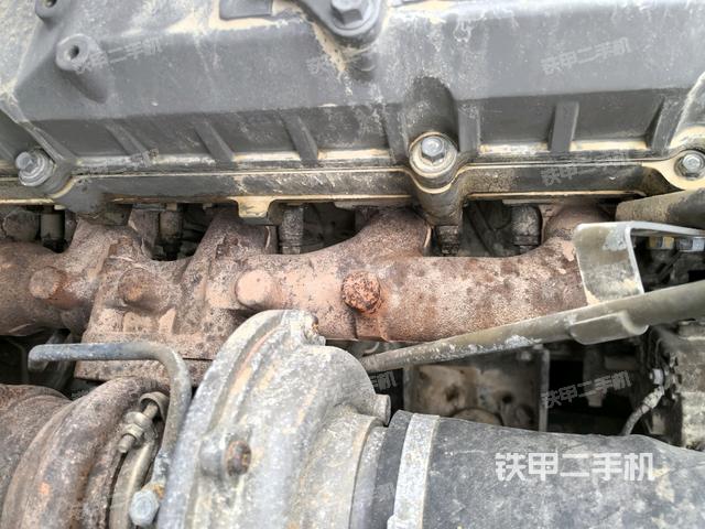 气门室盖螺丝特写（上车部件）