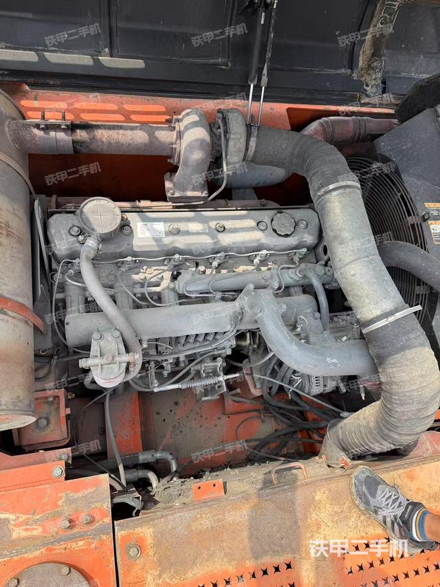 发动机整体俯视（整机外观）