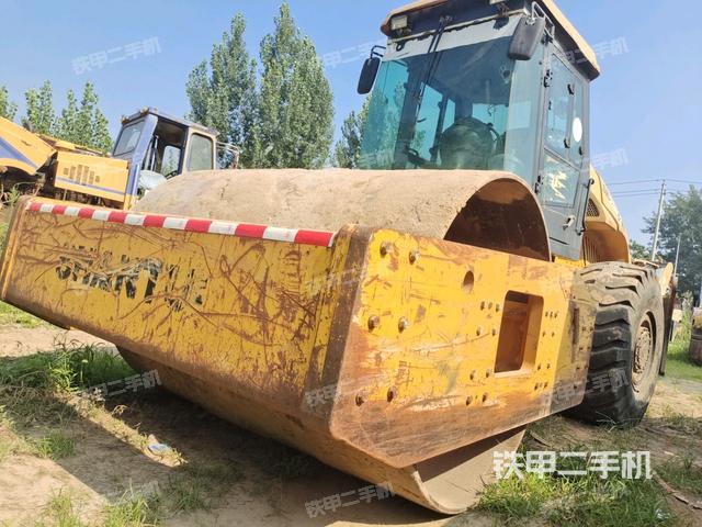 山推SR26M-3壓路機(jī)