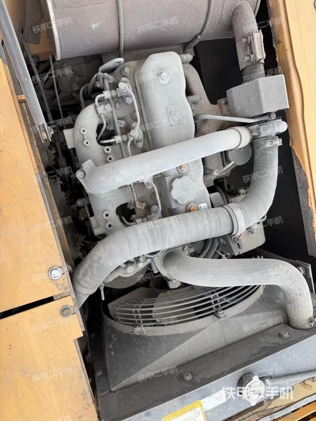 发动机整体俯视（整机外观）