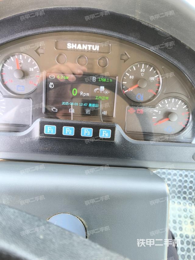 操作把手（压路机驾驶室）