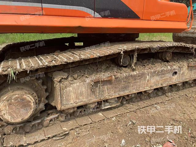 单侧履带整体（整机外观）