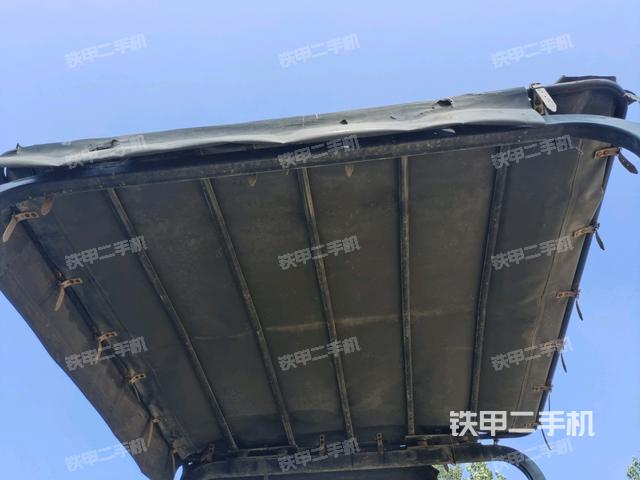 后玻璃角标（压路机驾驶室）