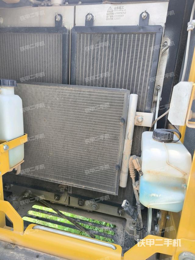 液压泵室（大件舱室）