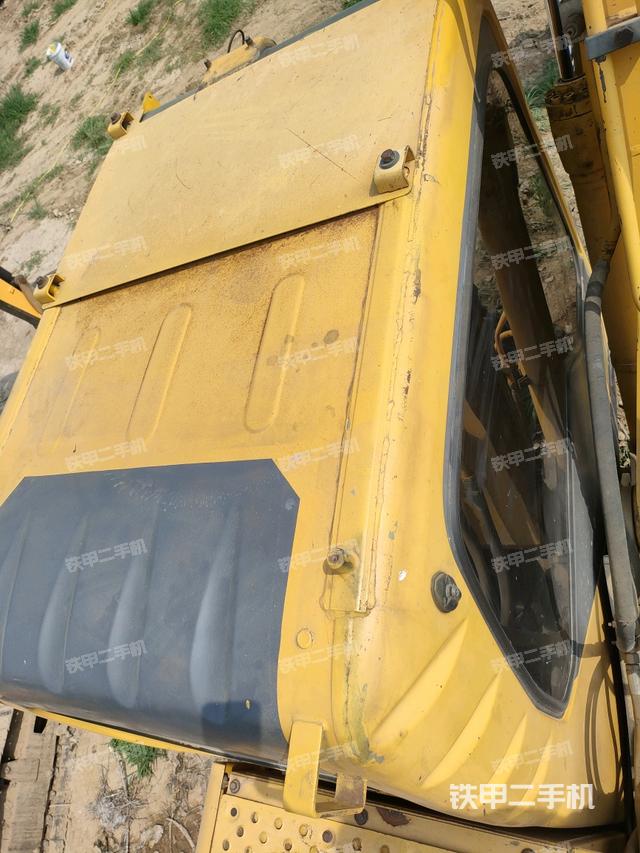 驾驶室顶部俯视（上车部件）