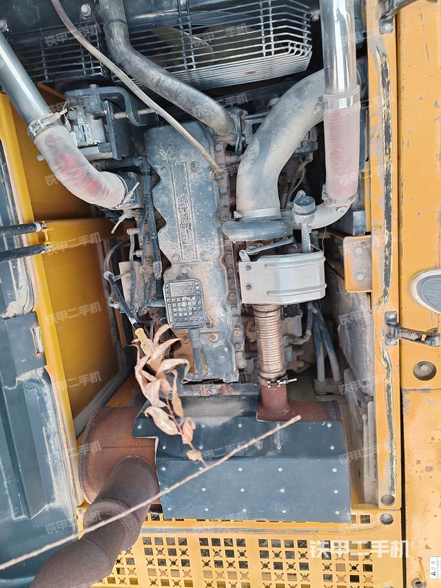 发动机整体俯视（整机外观）