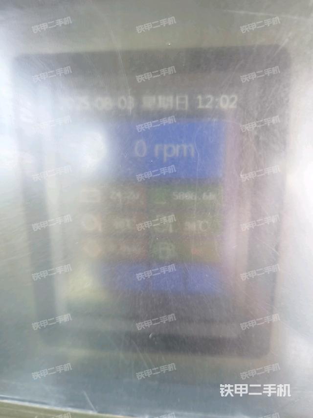 小時(shí)表（推土機(jī)駕駛室）