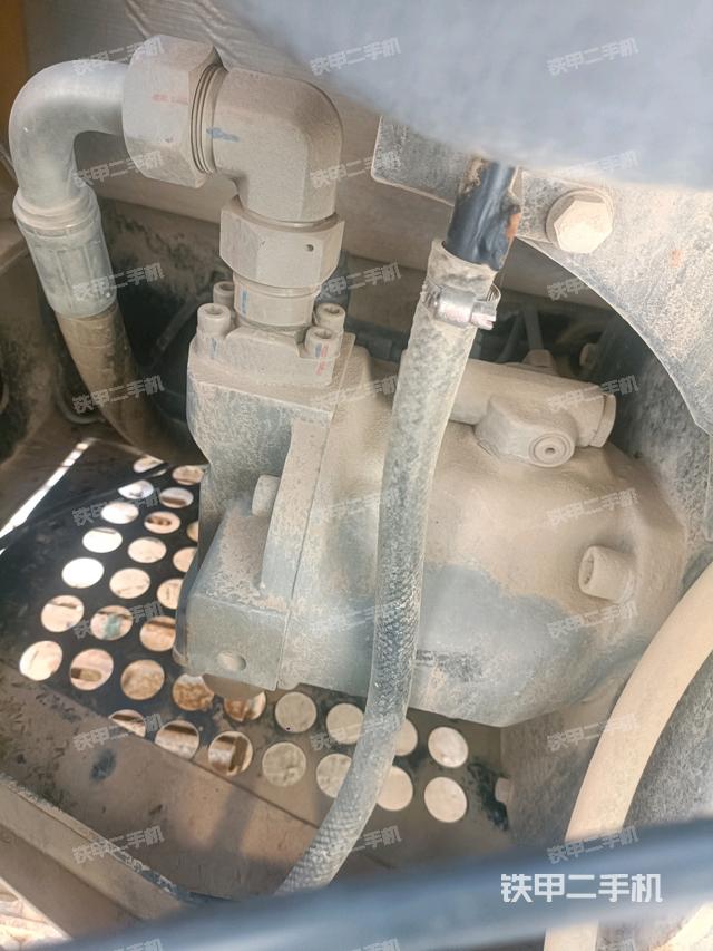 液壓泵室（大件艙室）