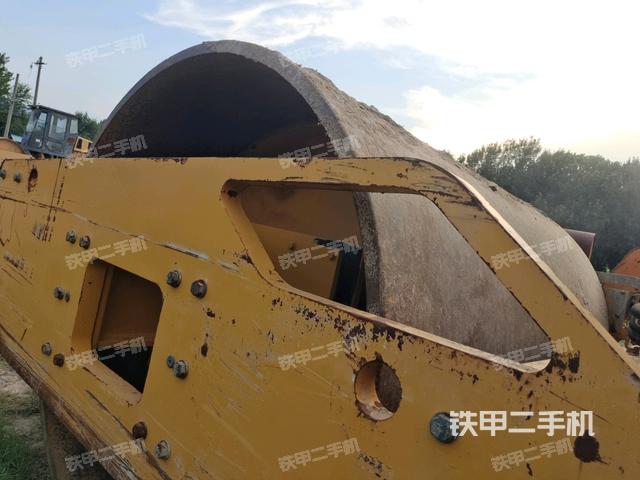 鋼輪厚度（壓路機(jī)前后車架）