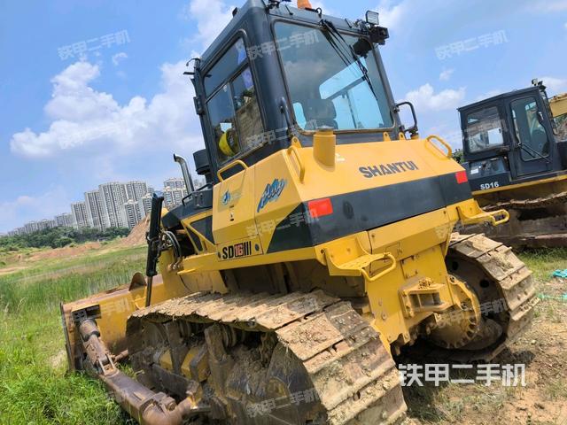 左后45°（推土機(jī)整車外觀）