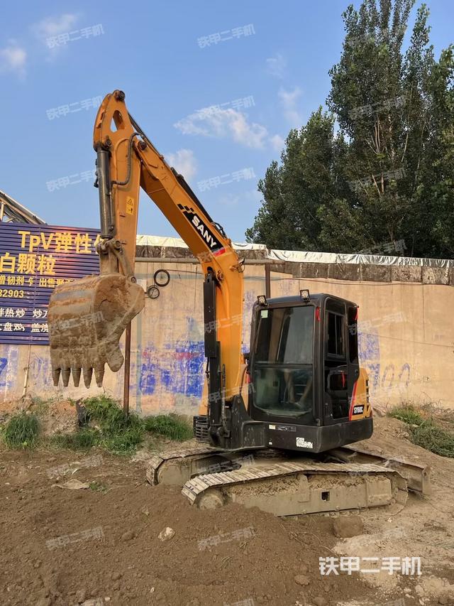 驾驶室整体（整机外观）