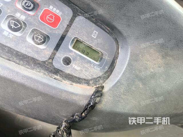 显示屏 （驾驶室部分）