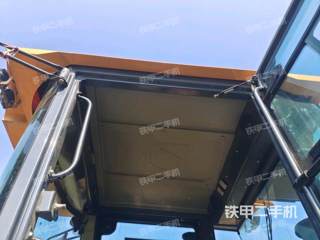 駕駛室外頂全景（壓路機駕駛室）