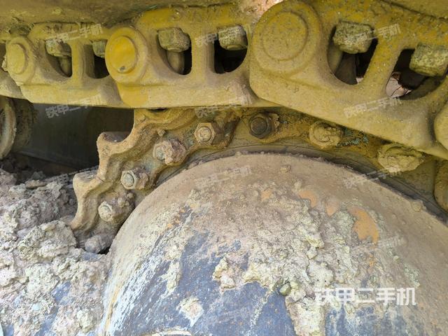 推土鏟左后（推土機(jī)底盤及工作裝置）